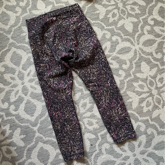 NWOT Lululemon Wunder Train bra/leggings set, size 8, Topography Multi - Picture 11 of 15